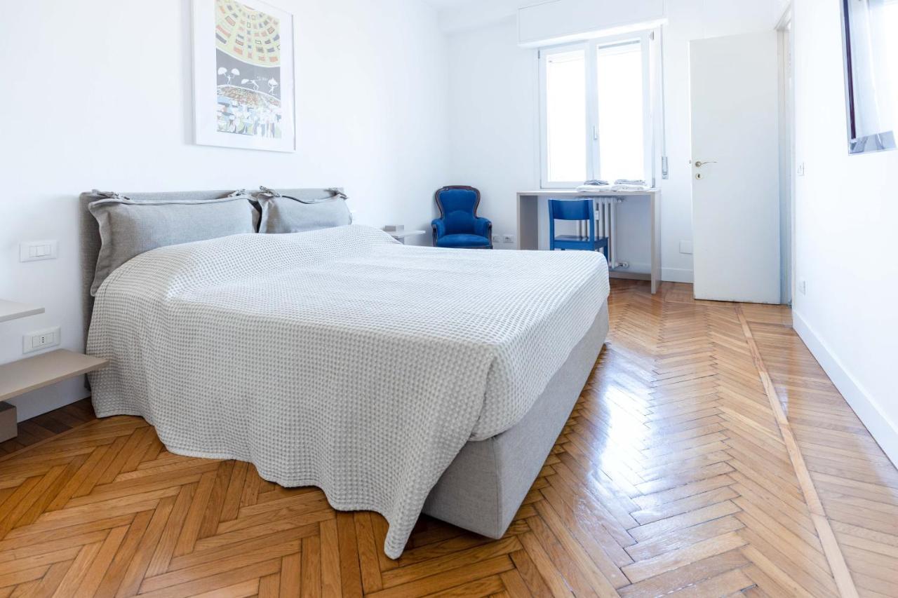 Milan Flat 5 Min From Duomo With Park For Small Cars Eksteriør billede
